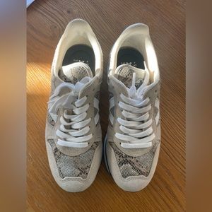 Munich stylish sneakers